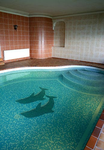 Cottages With Indoor Swimming Pools Home Design And Decor Reviews