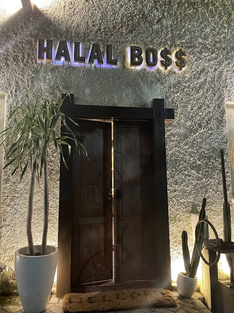 Halal Boss, Kuliner Ala Timur Tengah di Surabaya