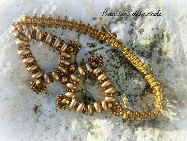 http://www.pinterest.com/pin/58828338856819307/ delicando e oltre: TRIANGOLI