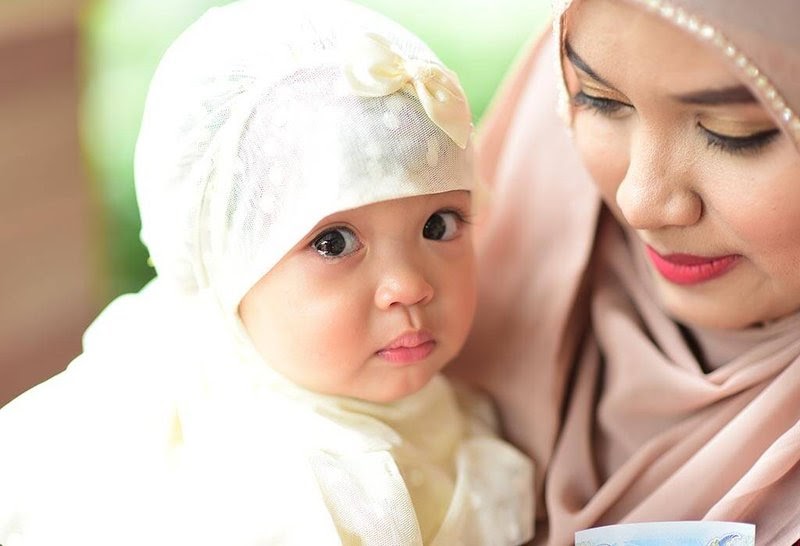 Nama Perempuan Huruf A / 30 Rangkaian Nama Bayi Islami