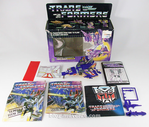 Transformers Blitzwing G1 - caja y contenido
