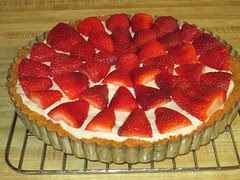 Strawberry and Lemon tart by Teckelcar