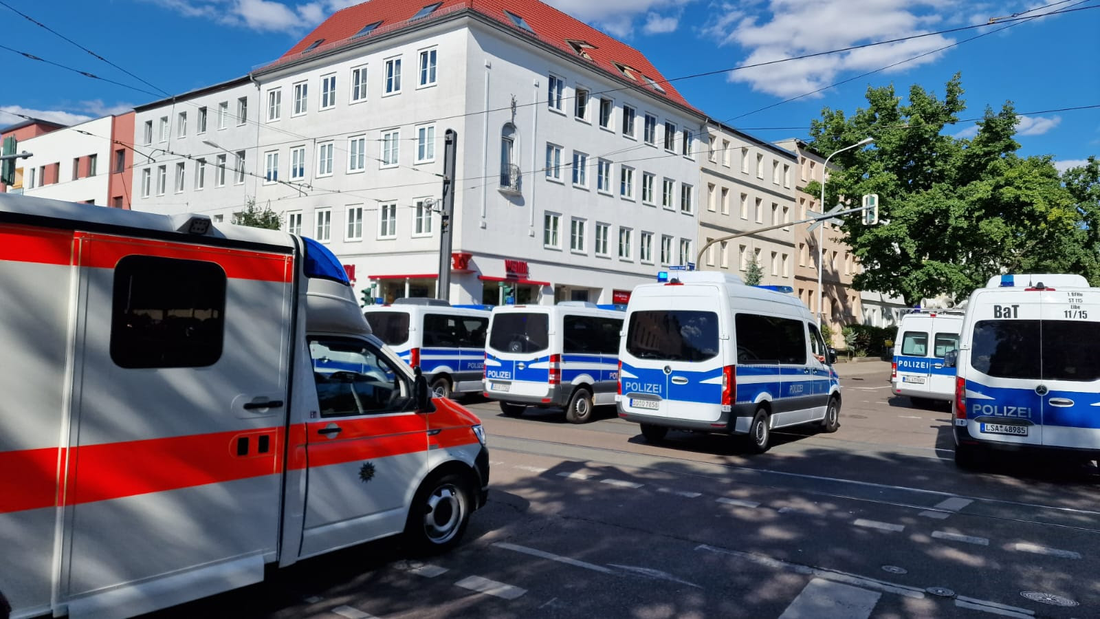 Polizeifazit zum Einsatz rund um das Spiel HFC gegen Dynamo Dresden: 600 Polizisten waren vor Ort – Du bist Halle