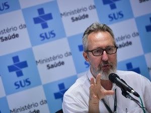 Diretor do Departamento de Vigilância de Doenças Transmissíveis do Ministério da Saúde, Cláudio Maierovitch (Foto: Marcello Casal Jr/Agência Brasil)