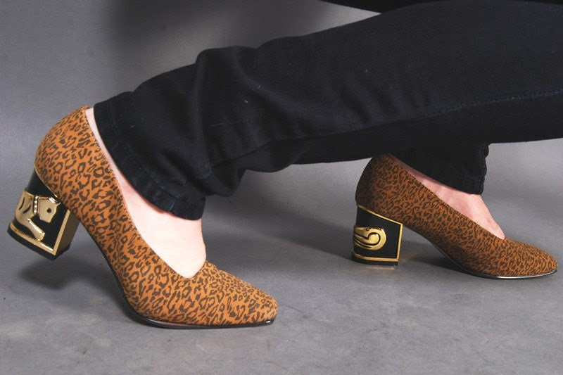 cat in heels