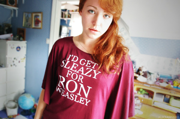 aliciasivert alicia sivertsson harry potter j k rowling i'd get sleazy for ron weasley homemade t-shirt