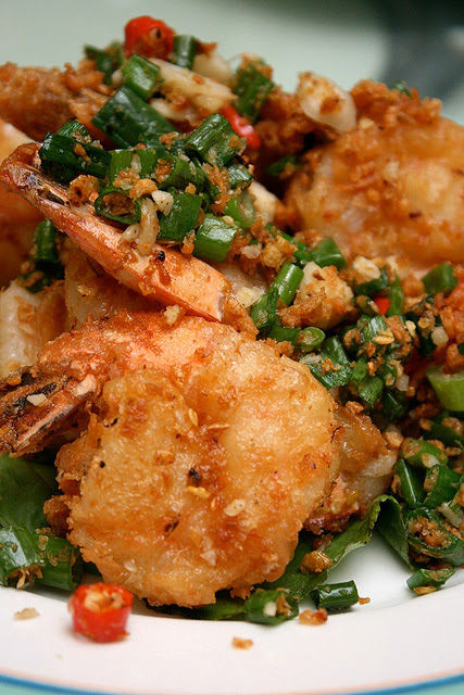 Fried Prawns with Pepper & Salt