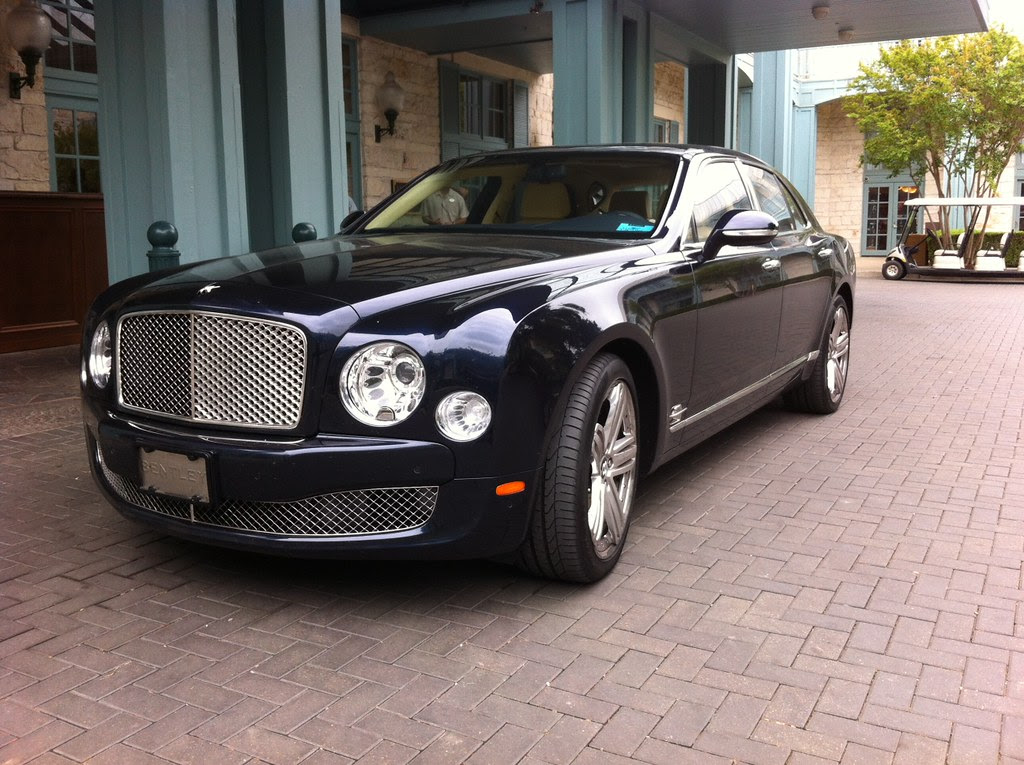 bentley san antonio swinger