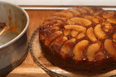 Gingerbread Apple Upside-Down Cake