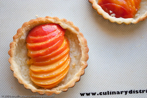 crunchy and custardy peach tart-2