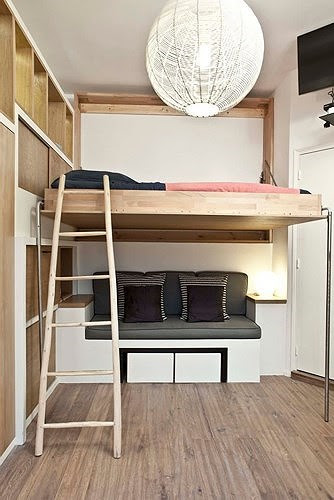 Phòng ngủ nhỏ hẹp có thiết kế cực đơn giản nhưng vẫn rất hiện đại.