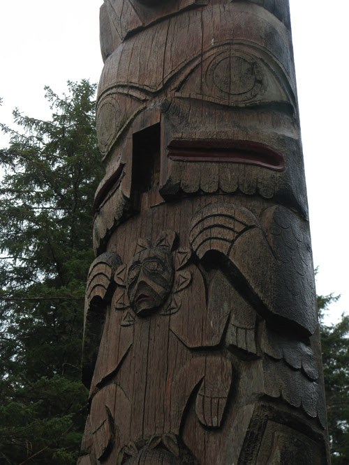 raven figure missing its beak, Kasaan Totem Park, Kasaan, Alaska