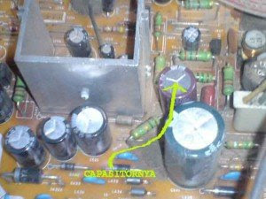 lokasi capasitor sistem vertikal mainboard televisi sanyo