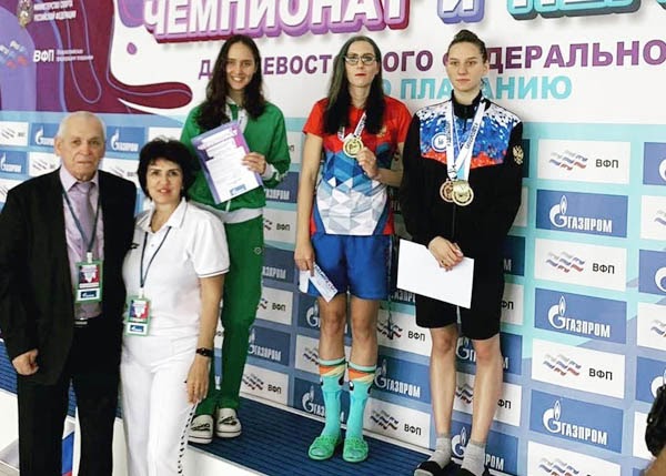 Пловцы Бурятии завоевали 4 медали чемпионата и первенства ДФО