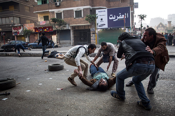 Cairo protest: A mortally wounded protester