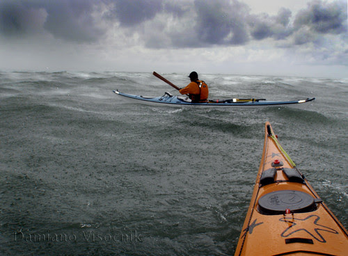 paddling in 30 knots (c)