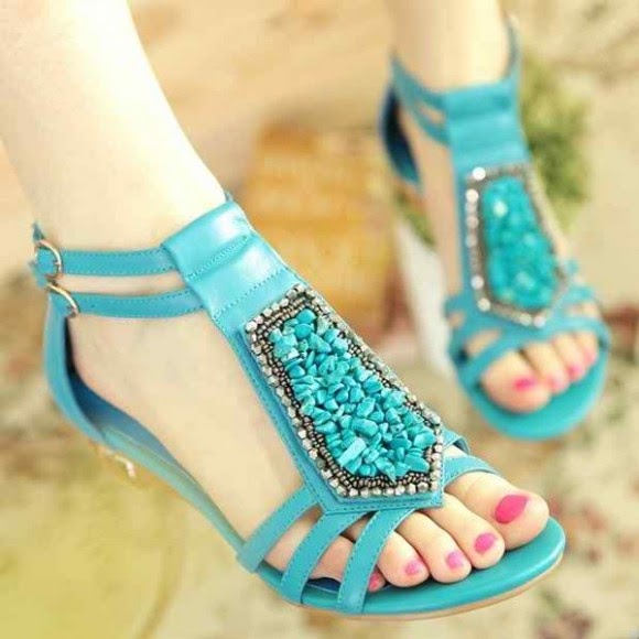 party wear chappal