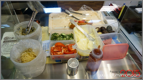琦玉蛋沙拉公益店05.jpg