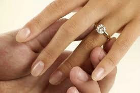 Cette Bague Mgique est impressionnante . Mettez la au doigt et allez vers la personne du sexe opposée que vous voulez conquérir. Lorsque vous saluerez la personne de la main la bague va déclencher dans les 10 secondes un orgasme chez cette personne ,la personne sera mouillée. Cette forte sensation qu'elle va ressentir lui donnera une folle envie de vous faire l'amour; Toutes les avances que vous ferez en l'instant seront acceptées. La personne conquise aura toujours un désir fou d'amour pour vous lorsque vous portez la bague en étant avec elle. * DISPONIBLE 24H/24 et 7 Jours/7. * Resultats reussit 100% Garantis ou remboursement immédiat. * Envoi du colis par DHL ou par La POSTE la plus proche de vous. LA BAGUE MAGIQUE VAUDOU DE SÉDUCTION MYSTIQUE Faite Par La Grand Maitre Marabout Vaudou Zo.