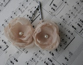 Vintage-Inspired Nude-Colored Chiffon Flower Hair Pins