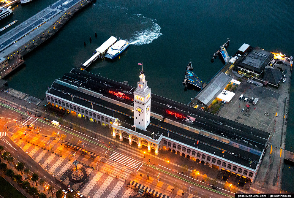 Ферри-билдинг (San Francisco Ferry Building) Ферри-билдинг (San Francisco Ferry Building)