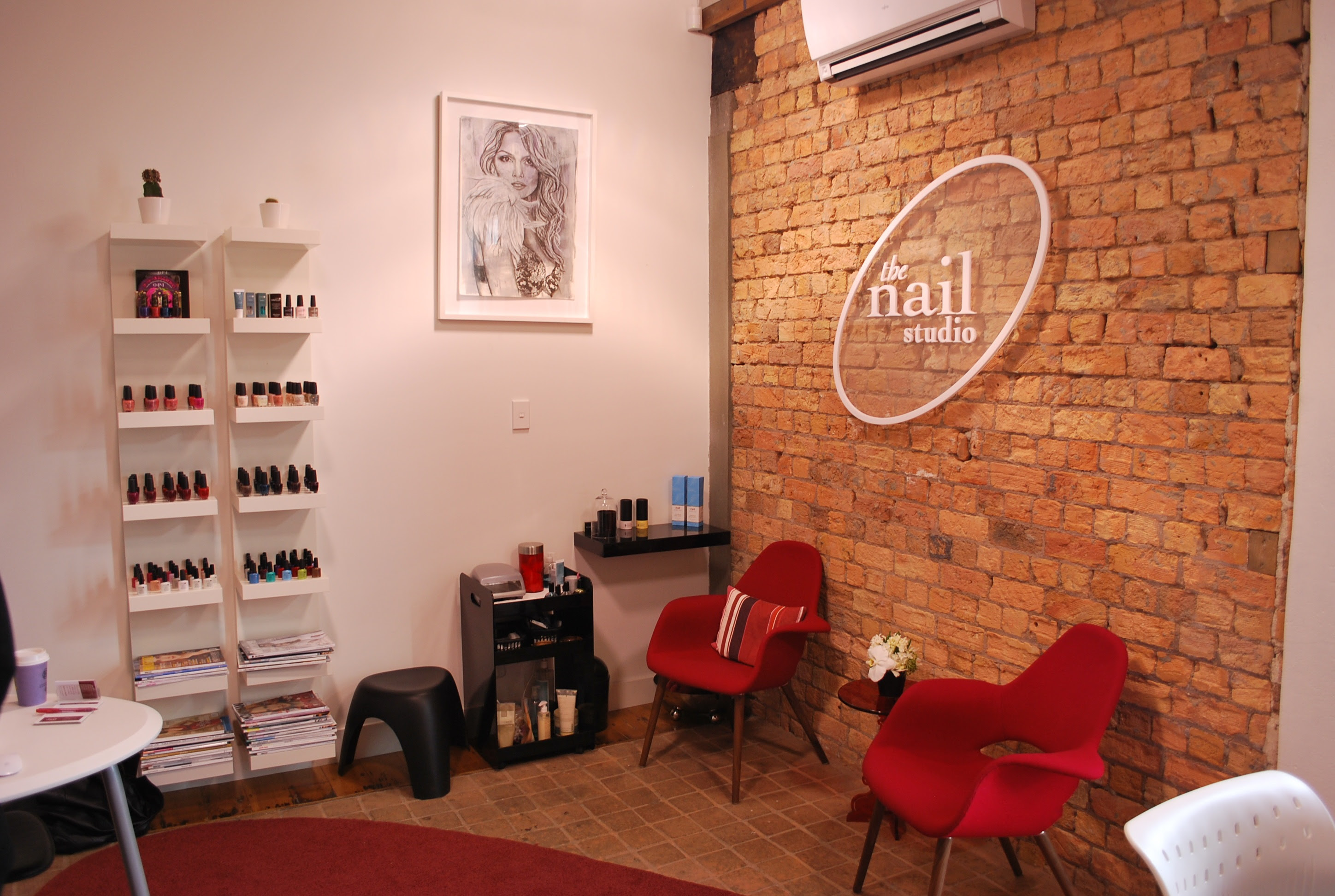 1. iDesign Nail Studio - Home - wide 3