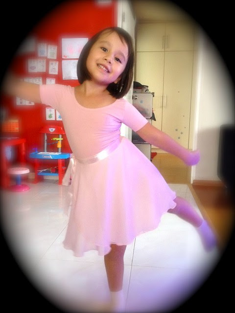 Jolie looks like a dream dancer with that flowy wrap-around skirt