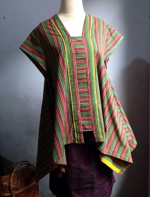 Konsep Terbaru 31 Model Baju Kebaya Lurik Modern
