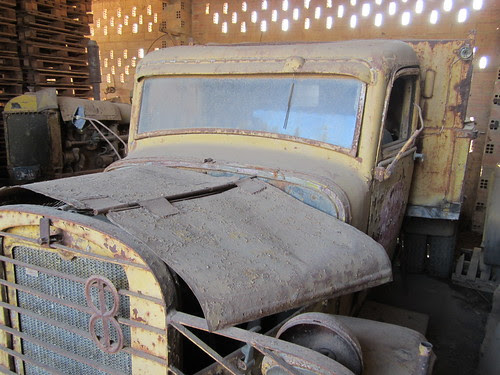 Chevrolet de l'empresa Argiles Colades SA de Corçà (Baix Empordà).