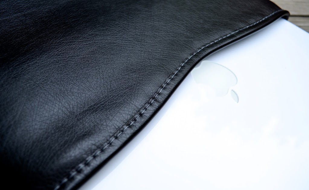 ikat bag: Sleeve for a MacBook