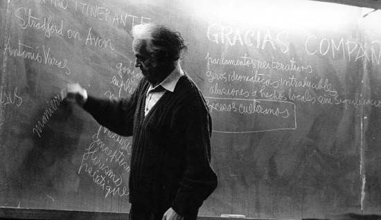 http://www.theclinic.cl/wp-content/uploads/2011/12/humanistico1-e1322779992797.jpg
