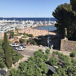 Hôtel Restaurant La Calanque