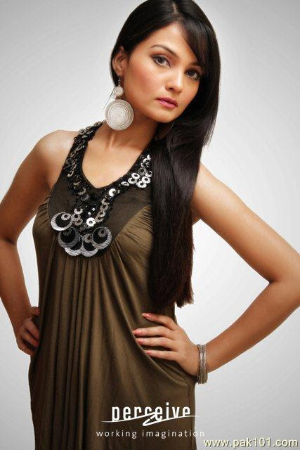 Sana Khan Indian actress,model and dancer very hot and 
