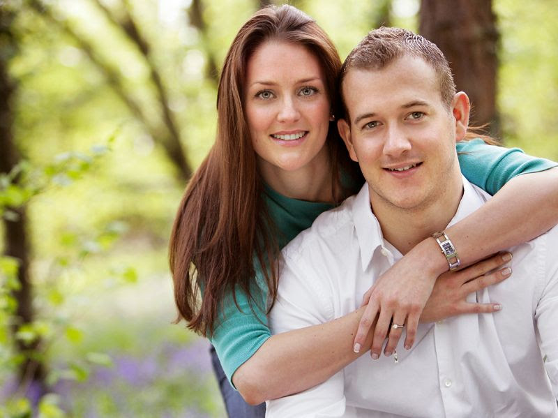 Portrait of couple in woods photo locationpotraits6PhilLynchPhotographer_zps35ff042b.jpg