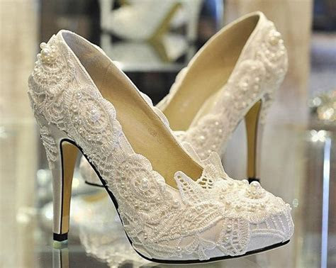 Luxury Heel White / Red Lace with Pearls Luxury Pumps Luxury Heel White / Red Lace with Pearls Luxury Pumps