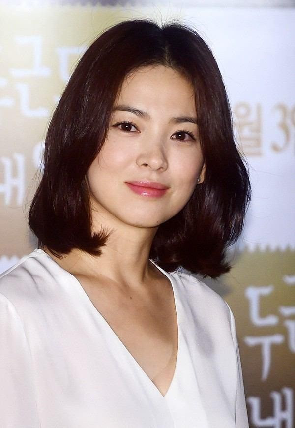 Rambut Pendek Song Hye Kyo