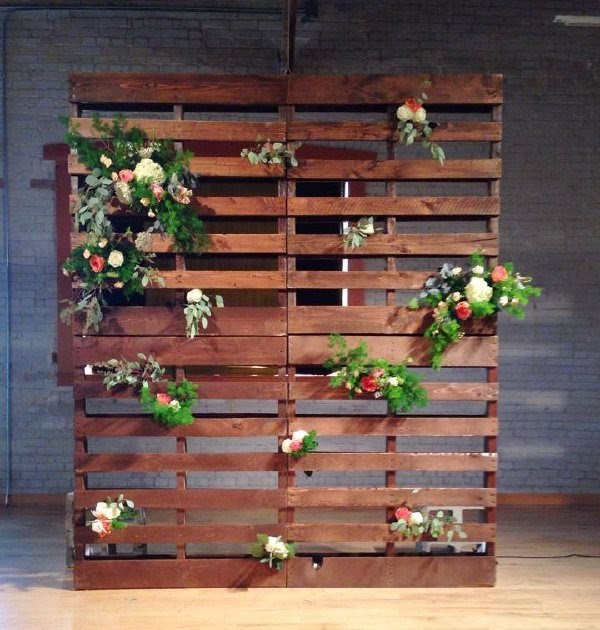 46 DIY PALLET BACKDROP
