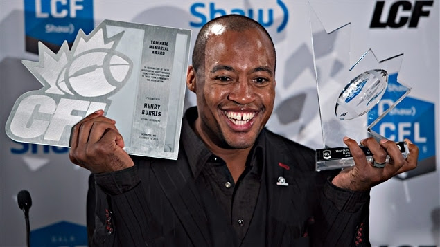 Henry Burris, joueur par excellence et récipiendaire du trophée Tom-Pate