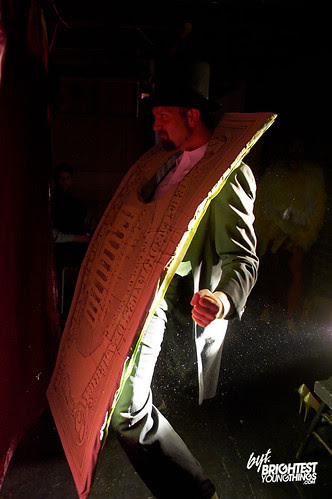 BYT20120107DSC000066Crop