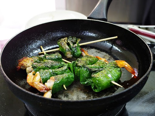 Shrimp, Pork and Green Rice rolls