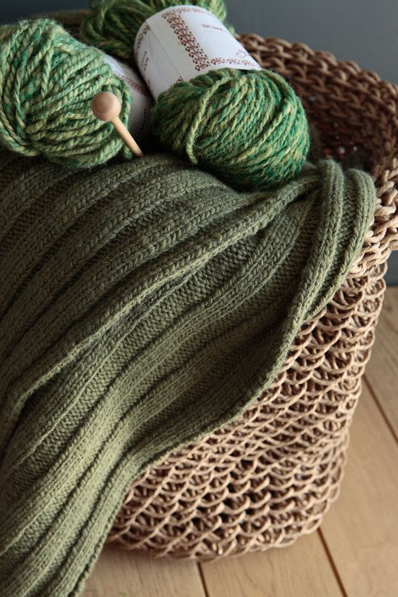 http://www.pinterest.com/pin/235453886738942882/ great olive color