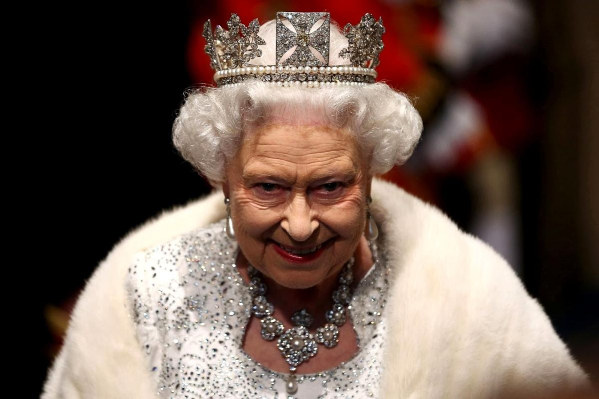 UK-Headline-News-Queen-Elizabeth