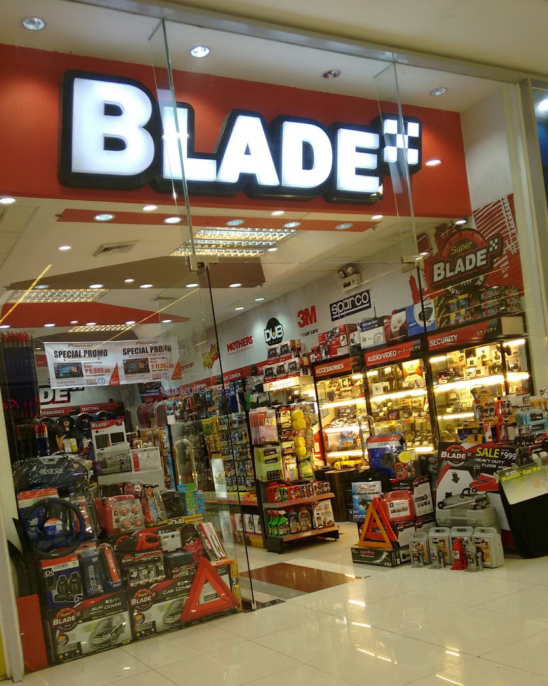 Blade Auto Center - SM City Masinag