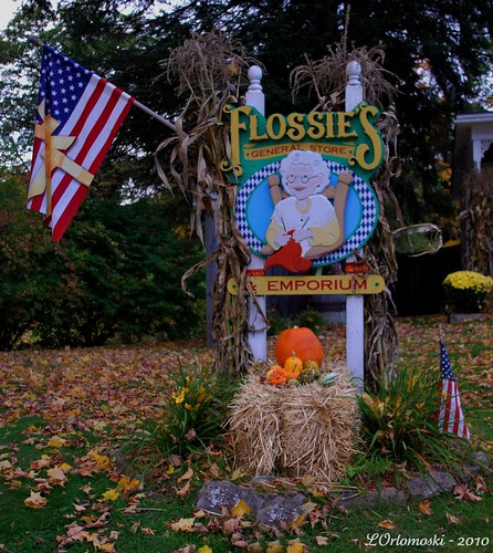 Flossie's General Store Sign