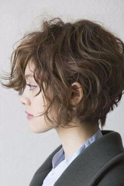65 Irresistible Short Wavy Hairstyles Hair Motive Hair 65 Irresistible Short Wavy Hairstyles Hair Motive Hair