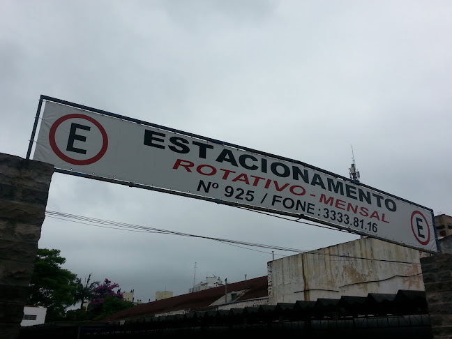 Avaliações sobre Garagem Itália em Porto Alegre - Estacionamento