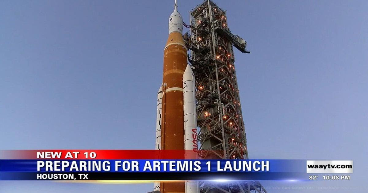 NASA's Artemis 1 moon rocket to roll out Aug. 18 for lunar launch