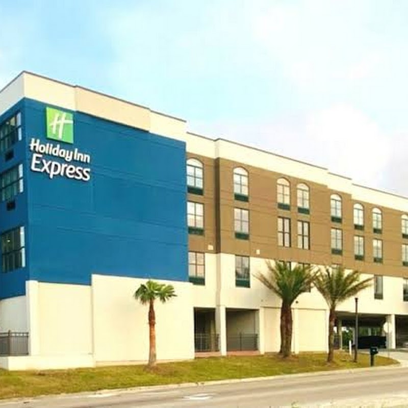 Holiday Inn Express Gulfport Beach