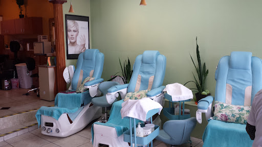 Beauty Salon «Emerald Beauty Salon», reviews and photos, 748 Emerald St, San Diego, CA 92109, USA