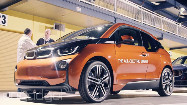 BMW i3 ready to roll on the Las Vegas Motor Speedway
